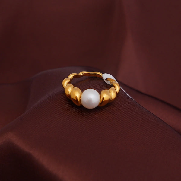 Opaline Crest
